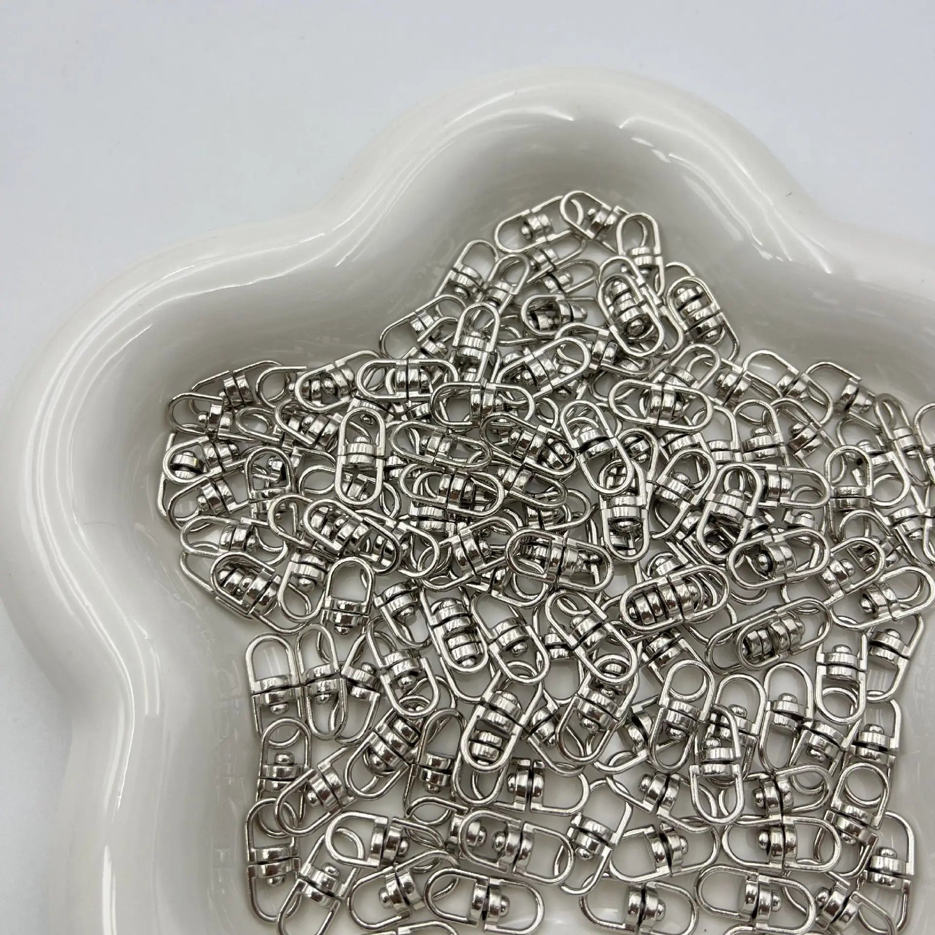 DIY Jewelry Accessories Enamel Colored Eight Shape Swivel Clasp Connector Anti Loss Keychain Dog Clasp Pendant